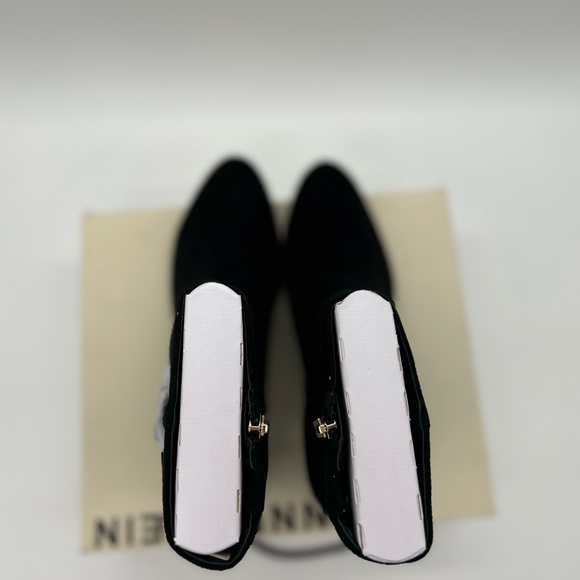 Anne Klein Women's Kaci Fashion Boot, Black Suede, 11 - Picture 5 of 6